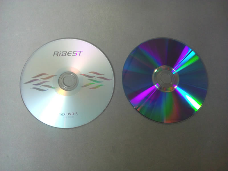 DVD-R “RIBEST”