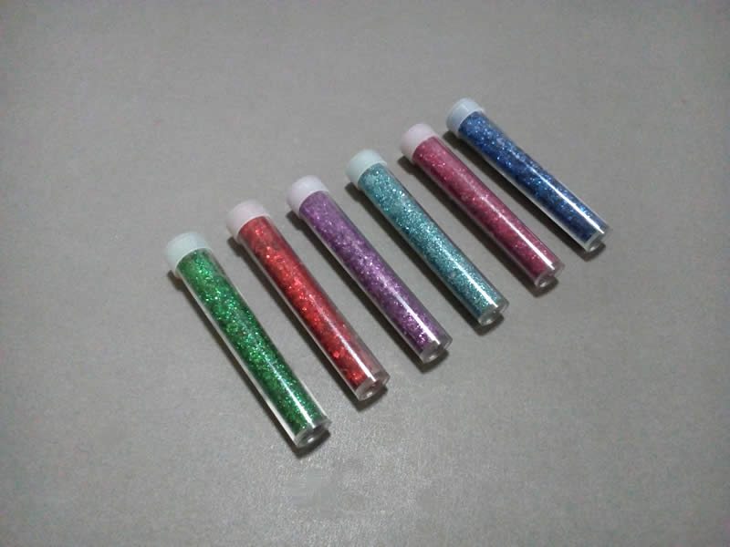 Glitter tube
