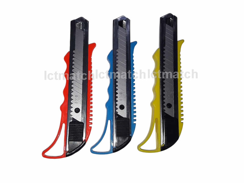 Cutter Knife 18 mm.